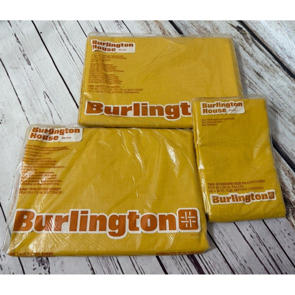 Vintage Burlington Mills / House Percale Yellow Twin Sheet Set And Pillow Cases